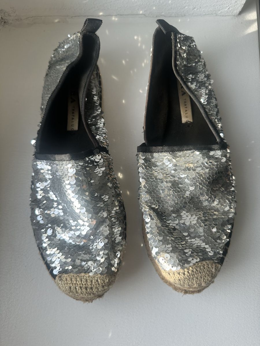 Zara Scarpe da donna: Sequined silver espadrilles ZARA size 39 – Usato da Uster venduto da Monika_OB