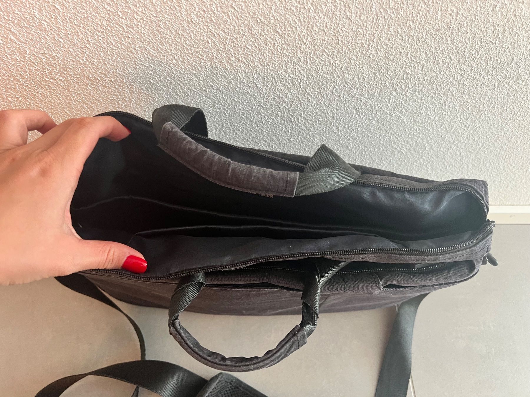 Borse: Laptop-Tasche von RIVACASE – Usato da Aarau venduto da BuddySwiss 2