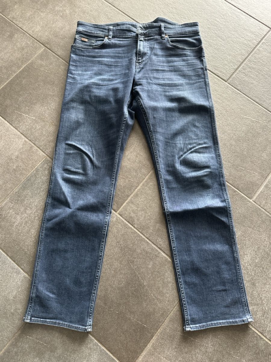 Hugo Boss Jeans: BOSS Jeans blau W34 L32 – Usato da Wileroltigen venduto da torro11