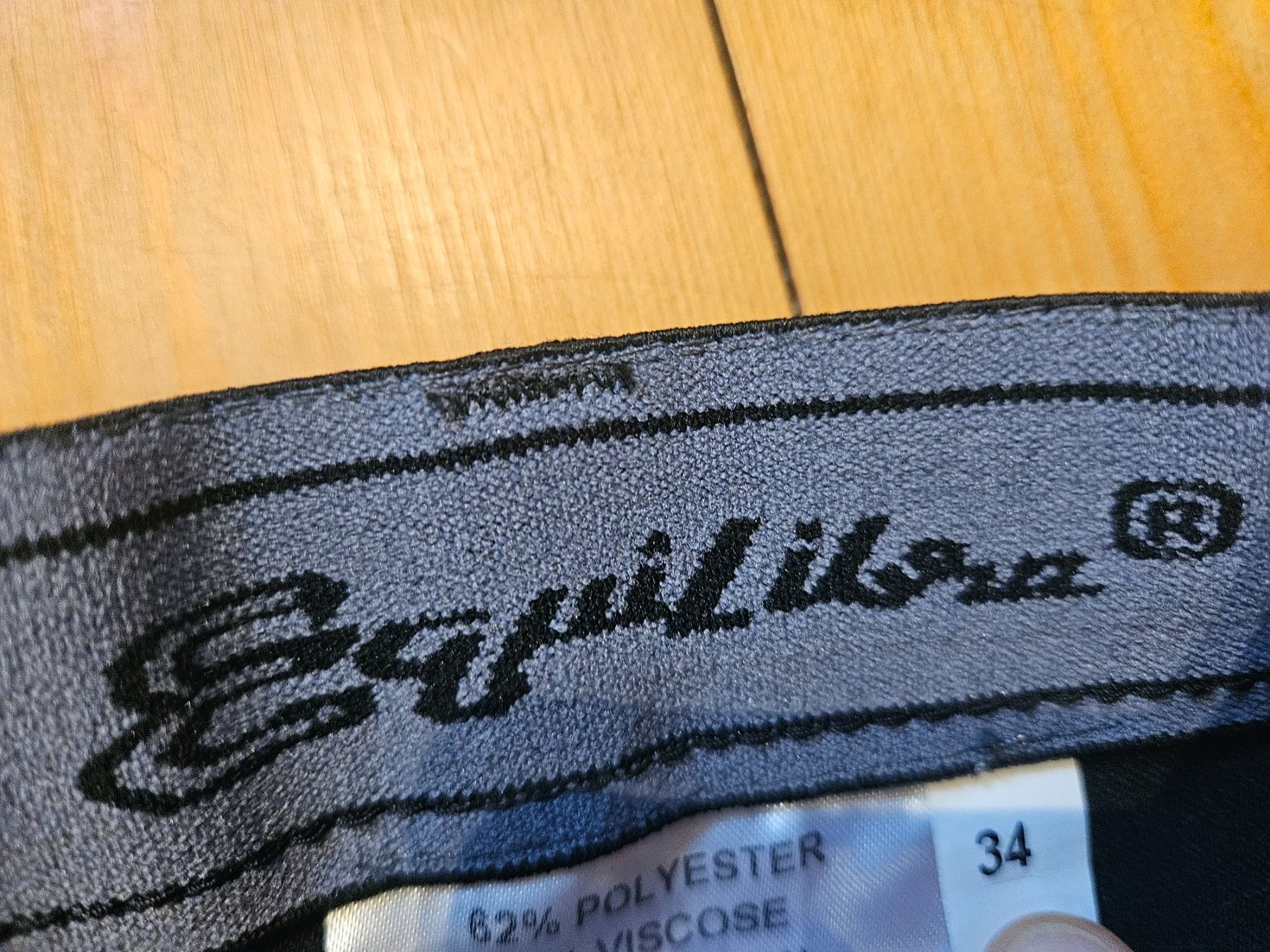 Pantaloni: Equilibre Reithosen neuwertig 34 – Usato da Rifferswil venduto da fle_5nqr 1