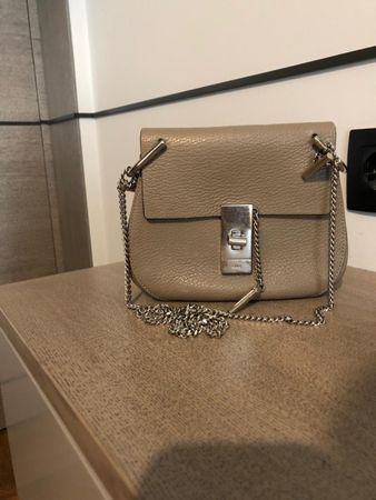 Chloé Drew Tasche – Beige Leder, Silberkette