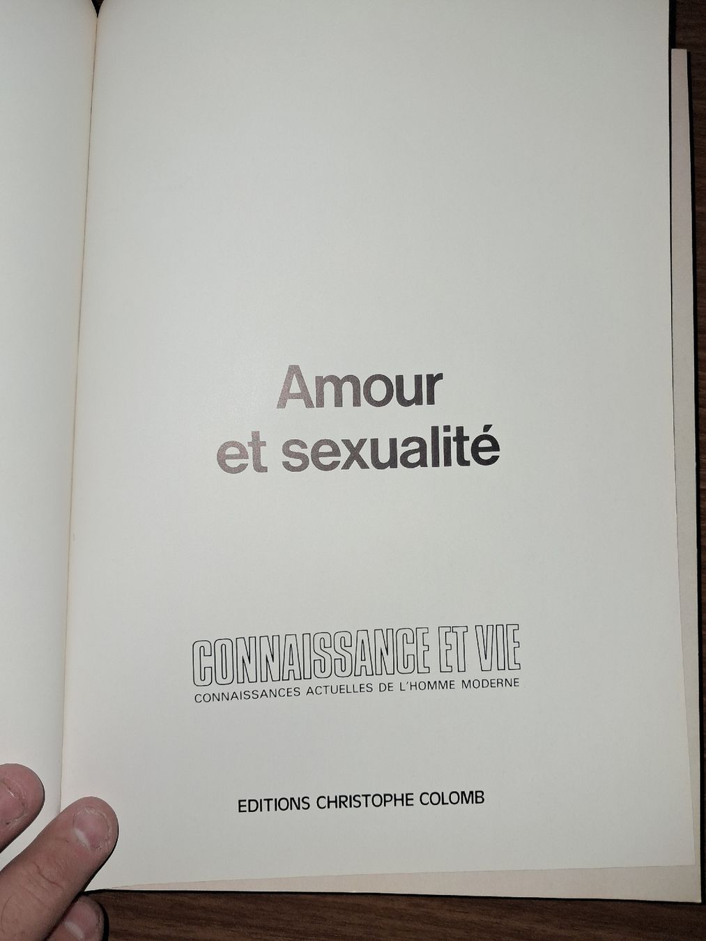 Libri: Livre Amour et sexualité – Usato da Le locle venduto da juliensaran