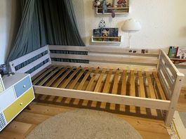 Klassisches Flexa Kinderbett (holz/weiss)