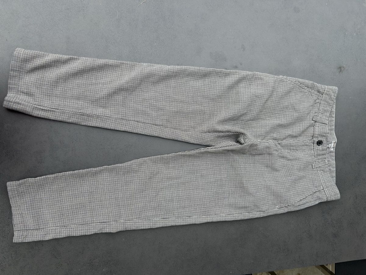 Carhartt Pantaloni: Carhartt WIP Gr. 28 menson – Usato da Gondiswil venduto da shaenu 2