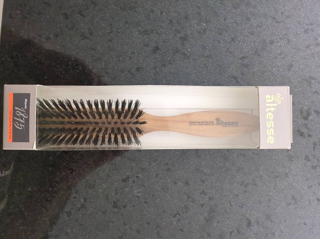 Altro per la cura dei capelli: Brosse a cheveux  – Usato da Aarau venduto da perso.t