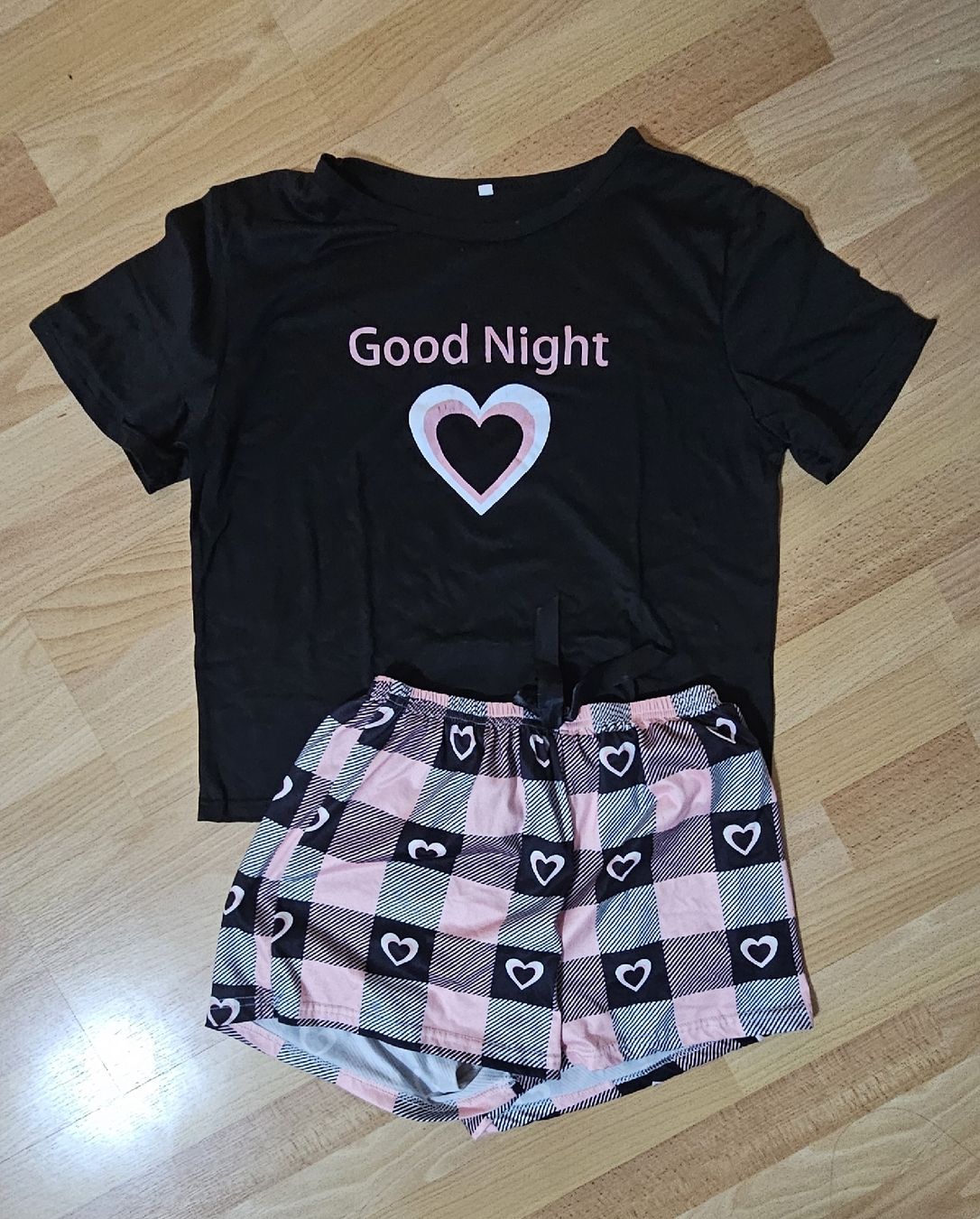 Negligees & Pigiami: Schlafanzug Damen  – Usato da Chur venduto da Aleksandra6 1