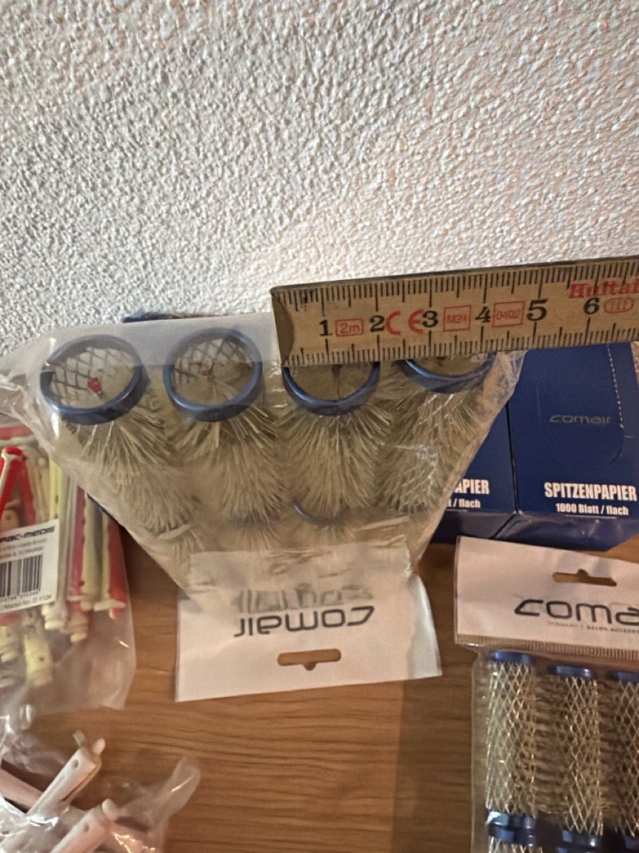 Accessori per capelli: Haar/Friseur Zubehör  – Usato da Grosswangen venduto da winkelfeld 1