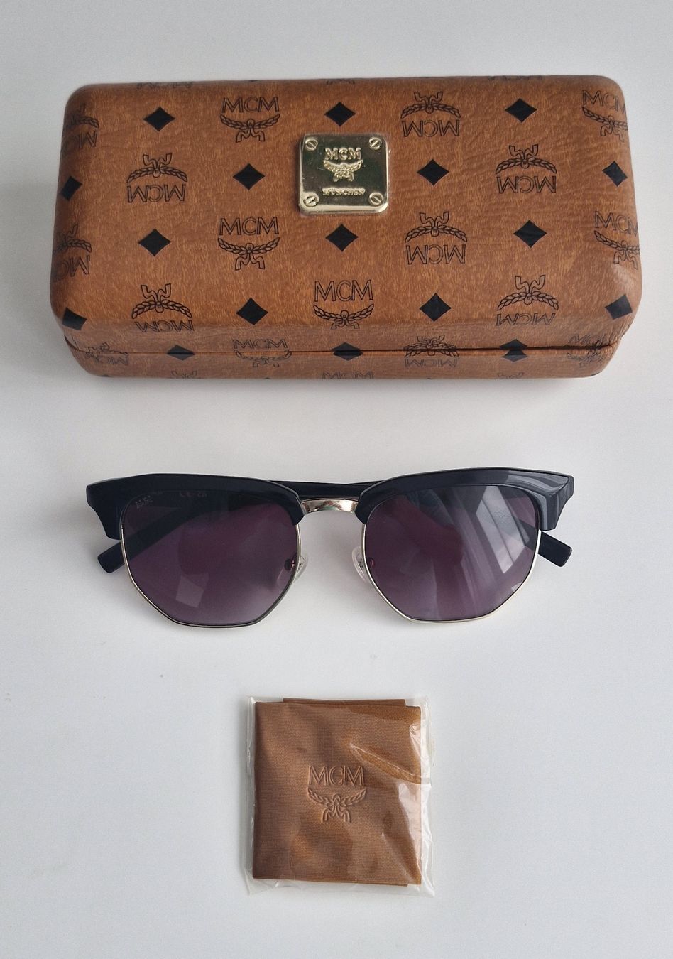 Mcm Occhiali & Lenti: MCM Sonnenbrille - Neupreis 159.- – Nuovo (secondo la descrizione) da Arni AG venduto da PokemonCardsStore