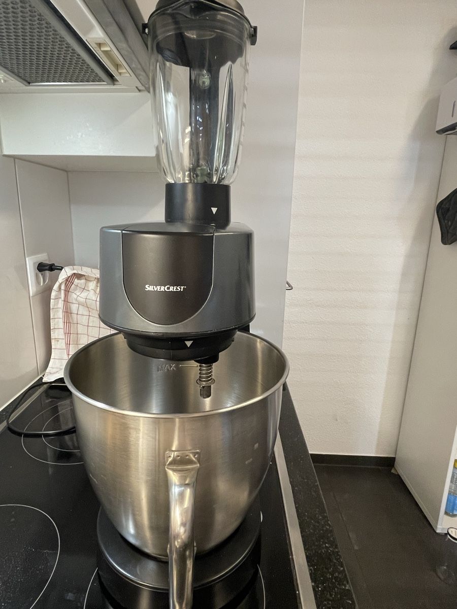SilverCrest Küchengeräte: Silver Crest Küchenrobot – Gebraucht aus Kloten von rom_69vy 1