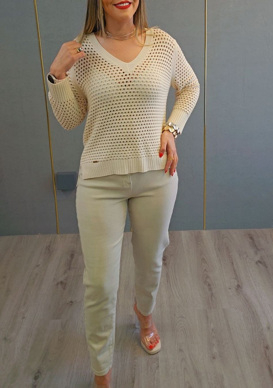 Pullover & Sweatshirts: Pullover NEU – Neu und originalverpackt aus St. Gallen von Moda2024