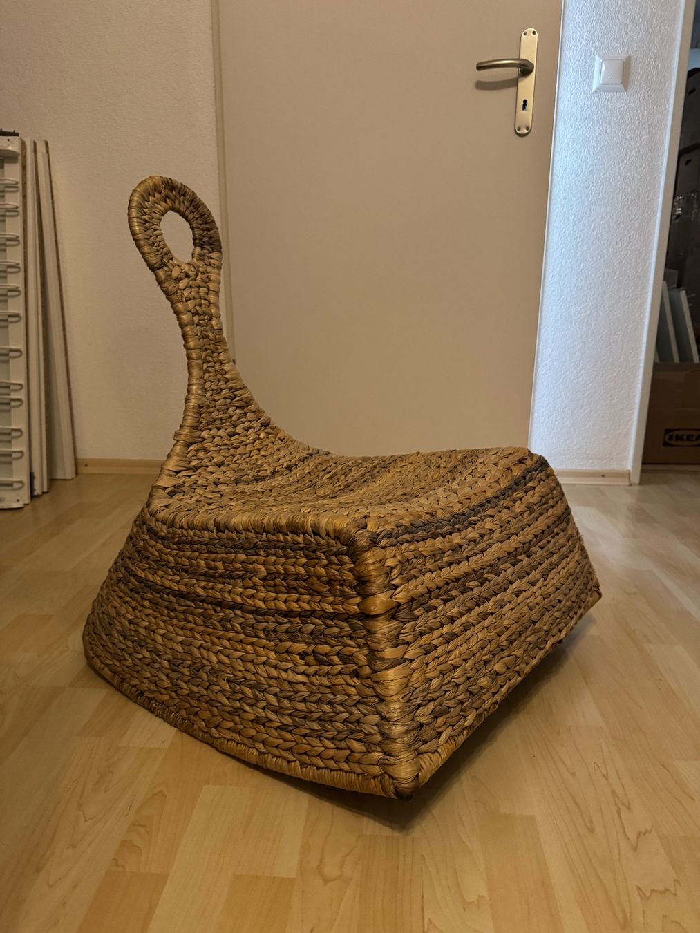 Stühle: Vintage Schaukelstuhl – Gebraucht aus Winterthur von vik_gh6w 1