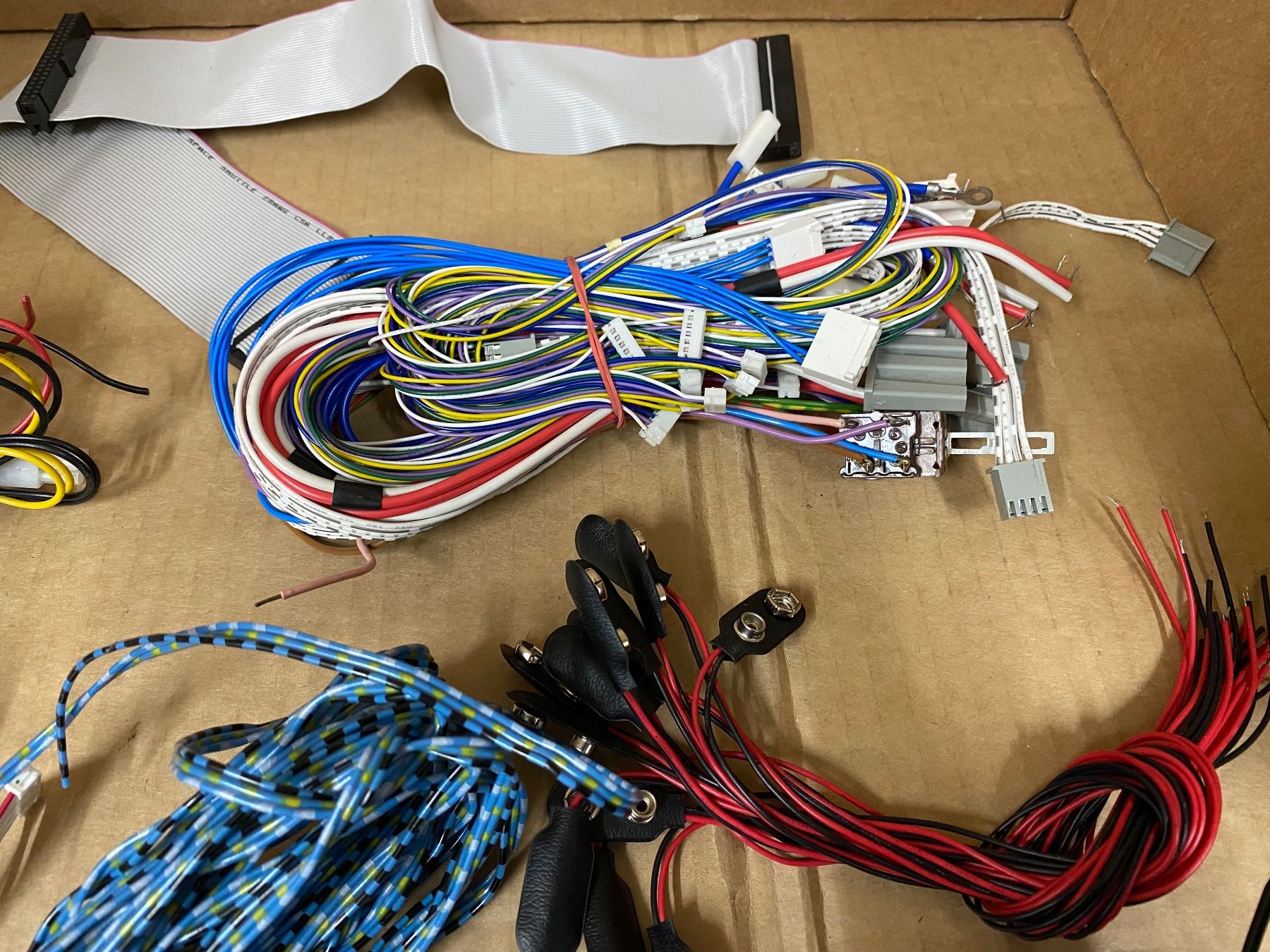Cavi: Kabelbaum, PC- Kabel, Diverse Kabel – Usato da Eschlikon TG venduto da 1.- 3