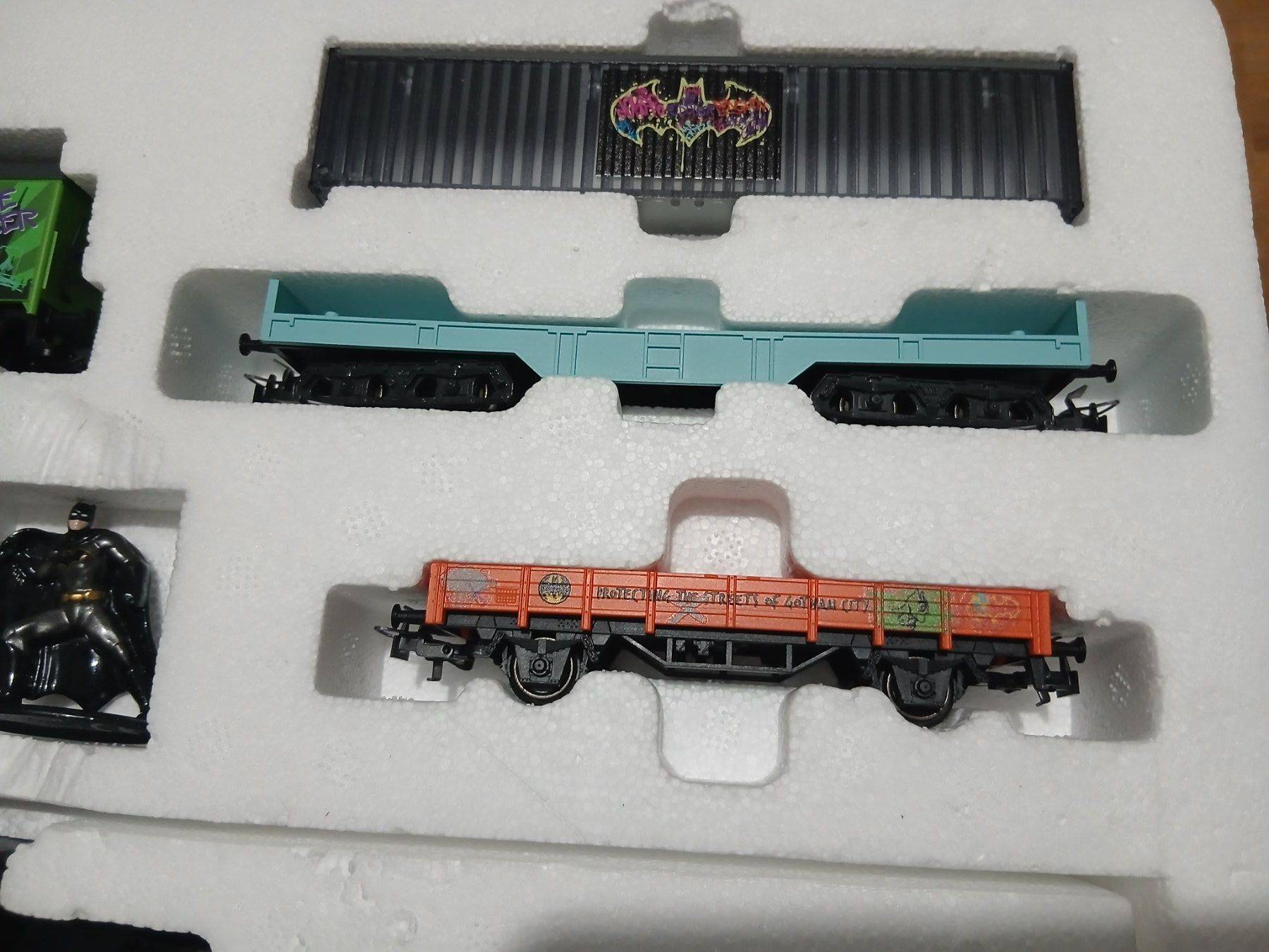 Märklin Modellini di ferrovie: Pack Marklin Batman – Nuovo (secondo la descrizione) da Genève venduto da GenevaLuxury 3