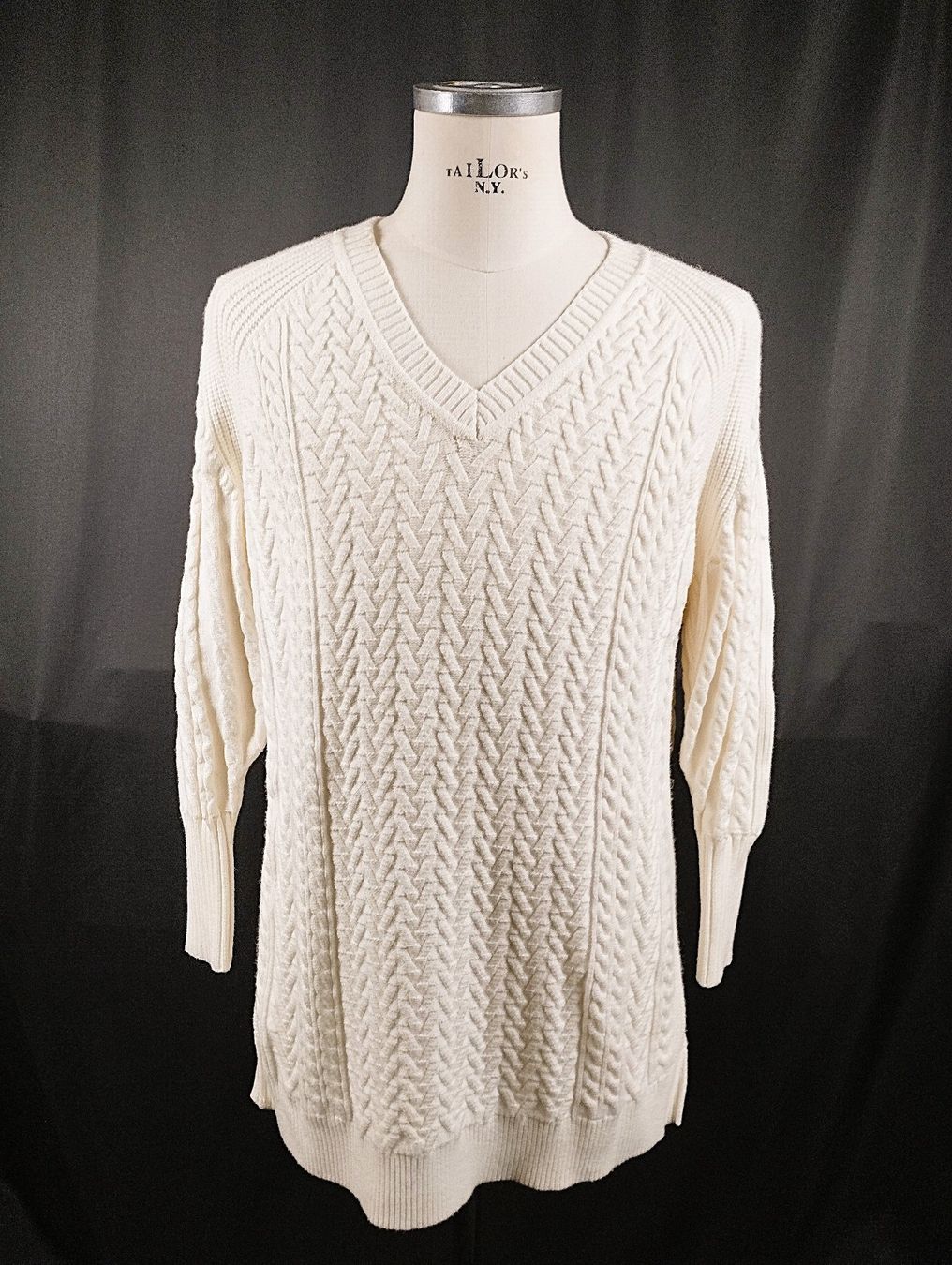 Zara Maglioni & Felpe: ZARA Pullover weiss Gr. S – Usato da Schübelbach venduto da Restwert_Schubelbach