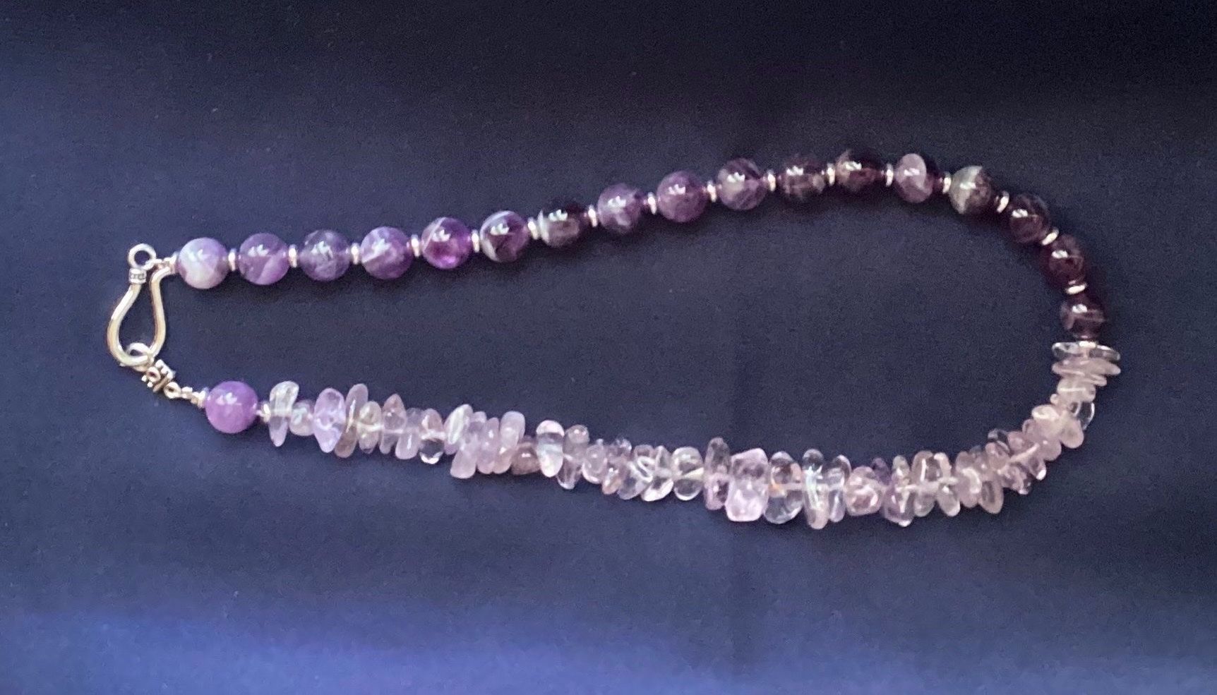 Catenine: Amethyst - halb-halb Edelstein Splitterkette – Nuovo e nell'imballaggio originale da Laax venduto da kri_95f5