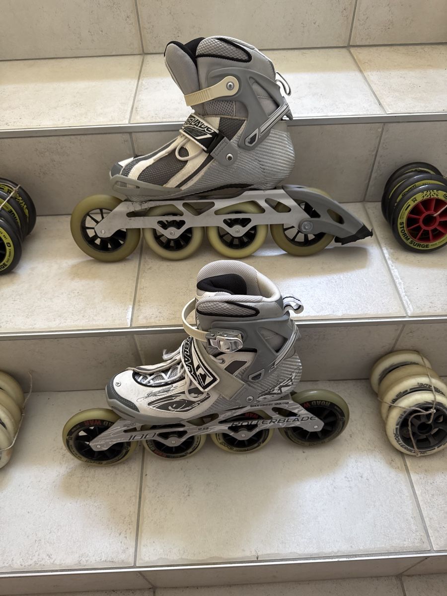 Pattini in linea & Pattini a rotelle: Rollerblade mit Zubehör – Usato da Schlierbach venduto da Lega1 6