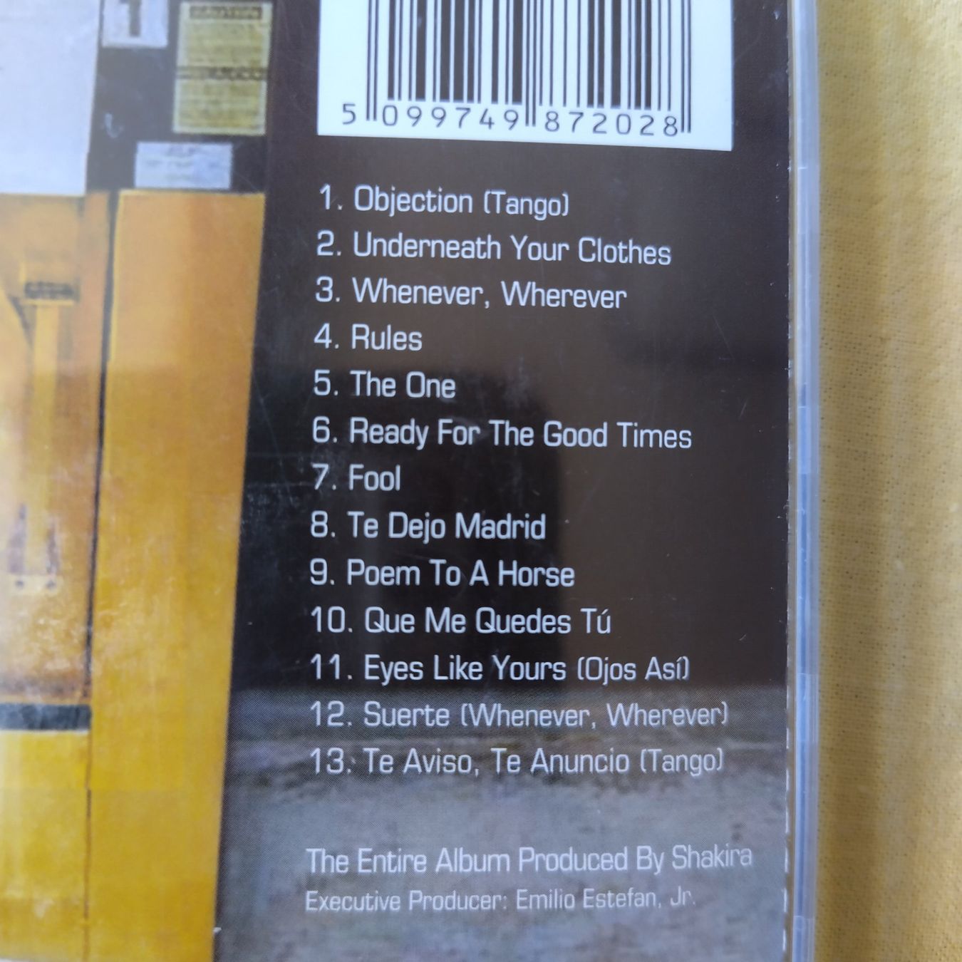 CD: CD von Shakira – Usato da Buchs venduto da mdi_mpx5 3