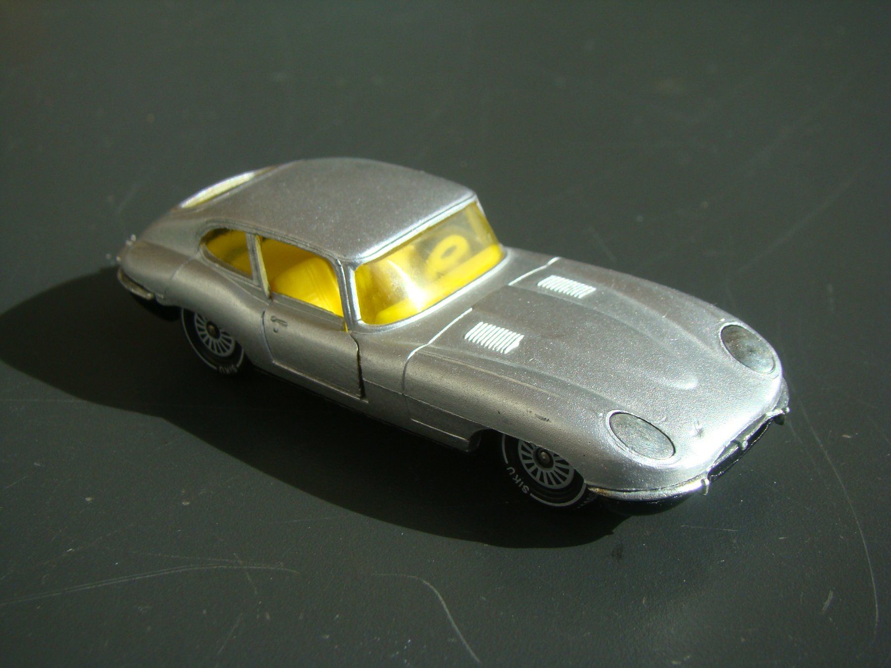 Corgi Toys Modellini d'auto: Siku V294  Jaguar E-Type silber  wunderschön alt – Usato da Walzenhausen venduto da Vanquish711 8
