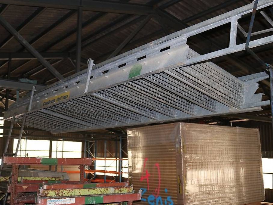 Scale: Baustellentreppe – Usato da Unteriberg venduto da Konstibau 1