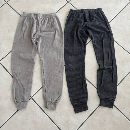 2 paar lange Unterhosen grösse 140