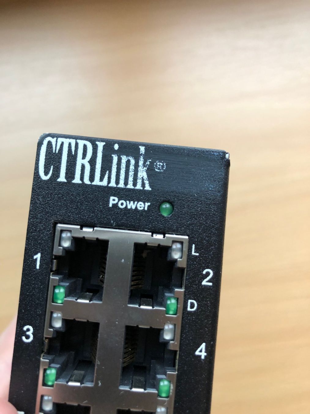 Hub & Switch: CTRLink Skorpion-Fibre-Switch EISK8-100T-FCS – Usato da Buchs SG venduto da Handyman77 1