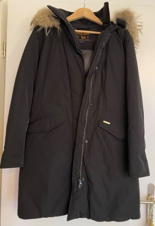 Woolrich-Mantel in Schwarz, Gr. L