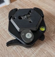 Massiver 3-Wege Stativkopf mit Schnellwechselplatte