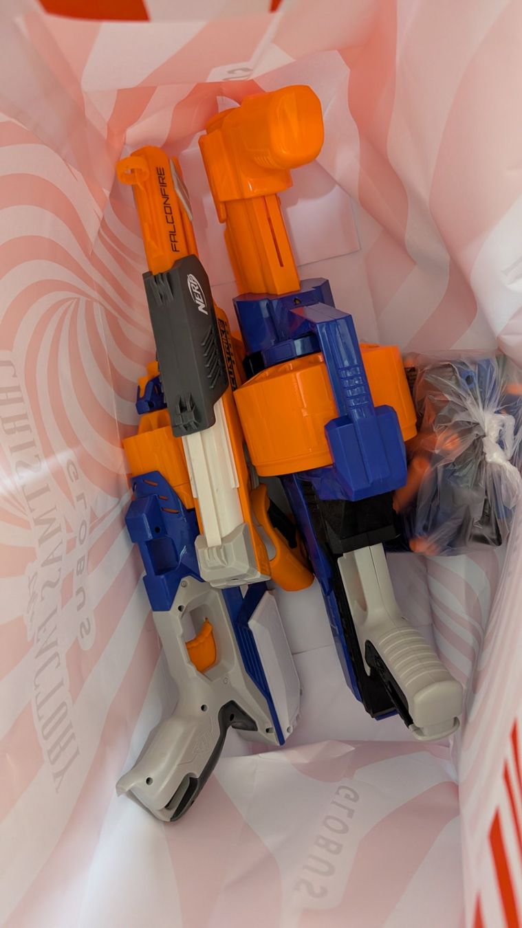 Nerf Spielzeuge: NERF Falconfire Blaster Set mit Munition guter Zustand – Gebraucht aus Luzern von cri_jxn6