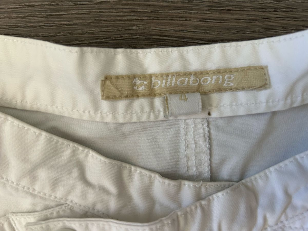 Billabong Pantaloni: Billabong White Surf Shorts - Size 4 36 S – Usato da Unterägeri venduto da Rogucha 3