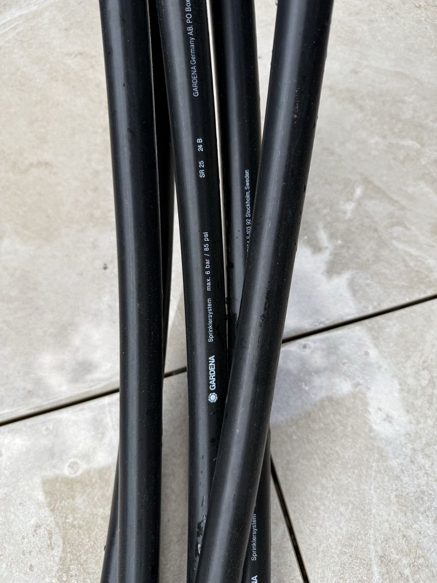 Gardena Tubi & Tubi flessibili: Teile zu Gardena Bewässerungssystem 25mm – Nuovo (secondo la descrizione) da Oetwil am See venduto da Luckyluke1 6