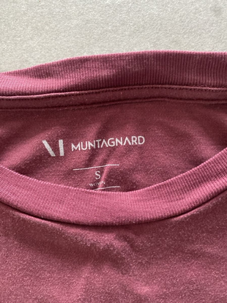 Lotti di vestiti: 2 T-Shirts von Muntagnard – Usato da Flims Dorf venduto da aniska 1