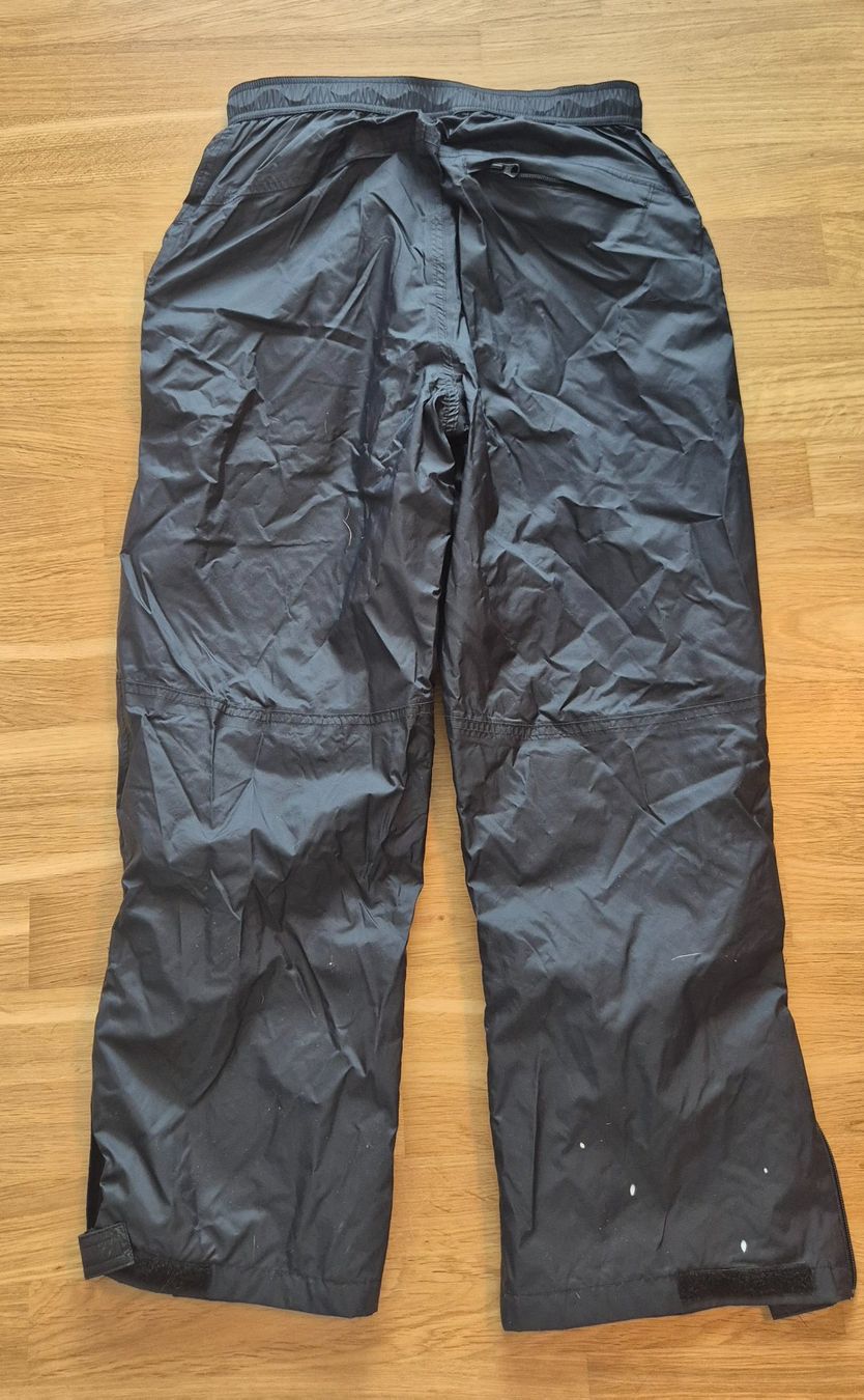 Big Tramp Pantaloni: Big Tramp Regenhose – Usato da Thalwil venduto da Farfalla 3