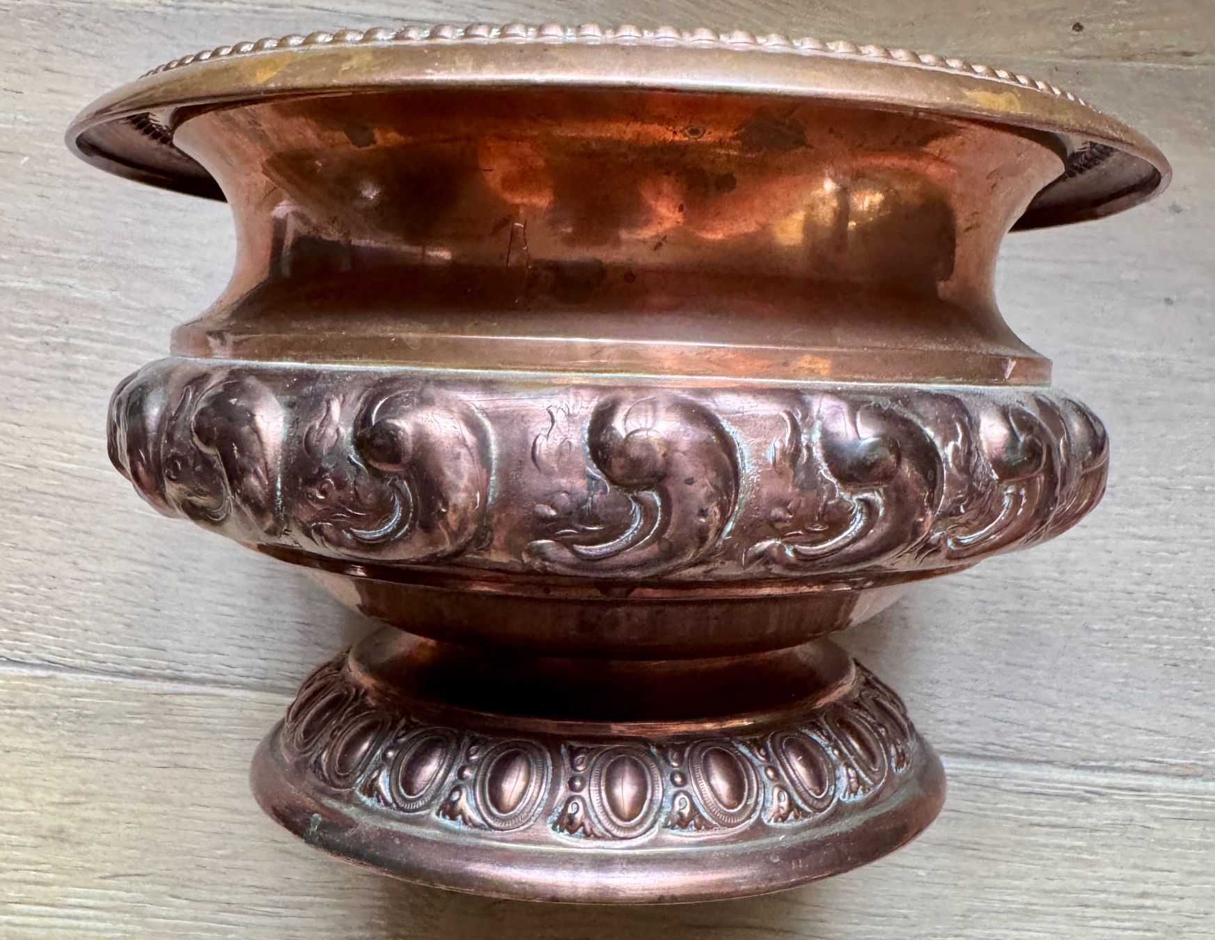 Pentole: Antikes Kupfer Gefäss Topf Blumentopf Übertopf  18 cm lang – Usato da Rothrist venduto da Luckywinner 7