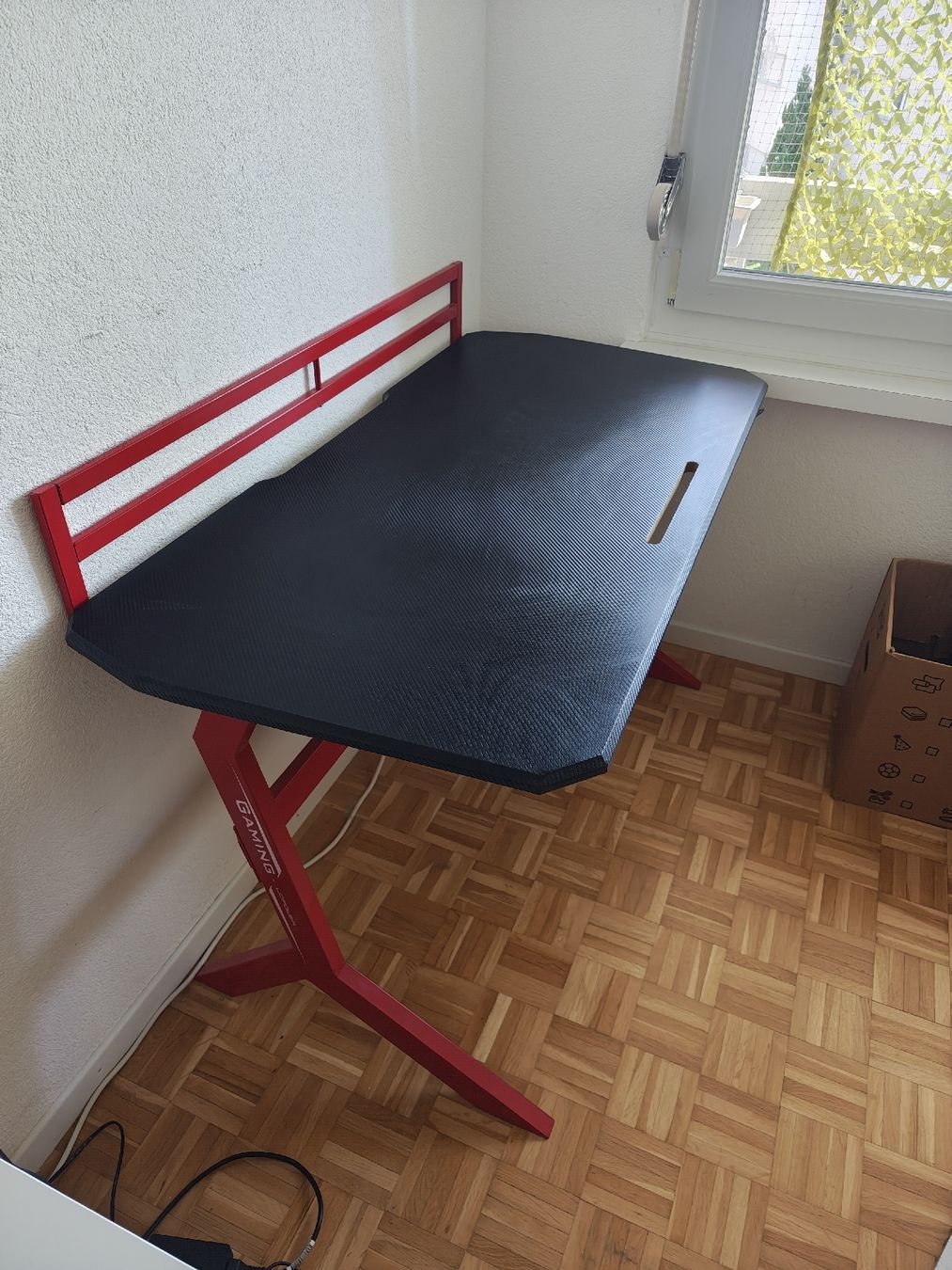 Scrivanie: GAMING TISCH in super Zustand – Usato da Arni AG venduto da strecharmstrong 1