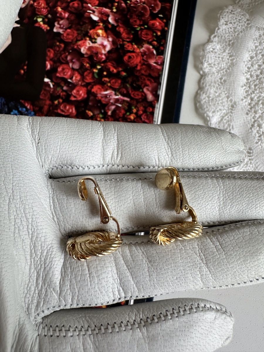 Dior Orecchini pendenti & Orecchini a lobo: Christian Dior Ohrclips vintage – Usato da Zollikon venduto da pan_8jtm 6