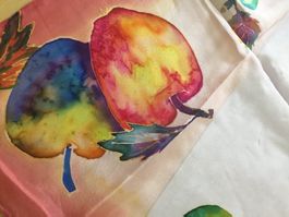 Seidentuch Unikat, 7-76-Q, Äpfel, 90*90 cm, Seidenfoulard
