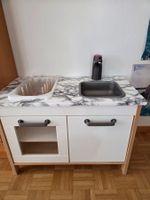 Funktionales Kinder-Waschbecken / évier fonctionnel enfant