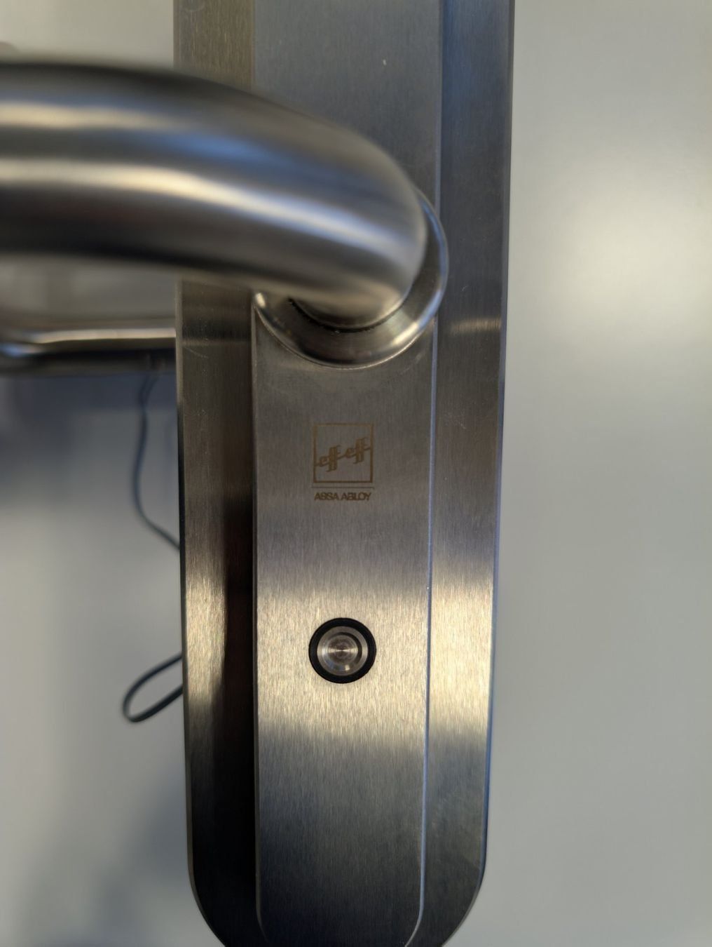 Assa Abloy Lucchetti: Türschloss Edelstahl mit Zahlencode – Usato da Zug venduto da Cry71 5