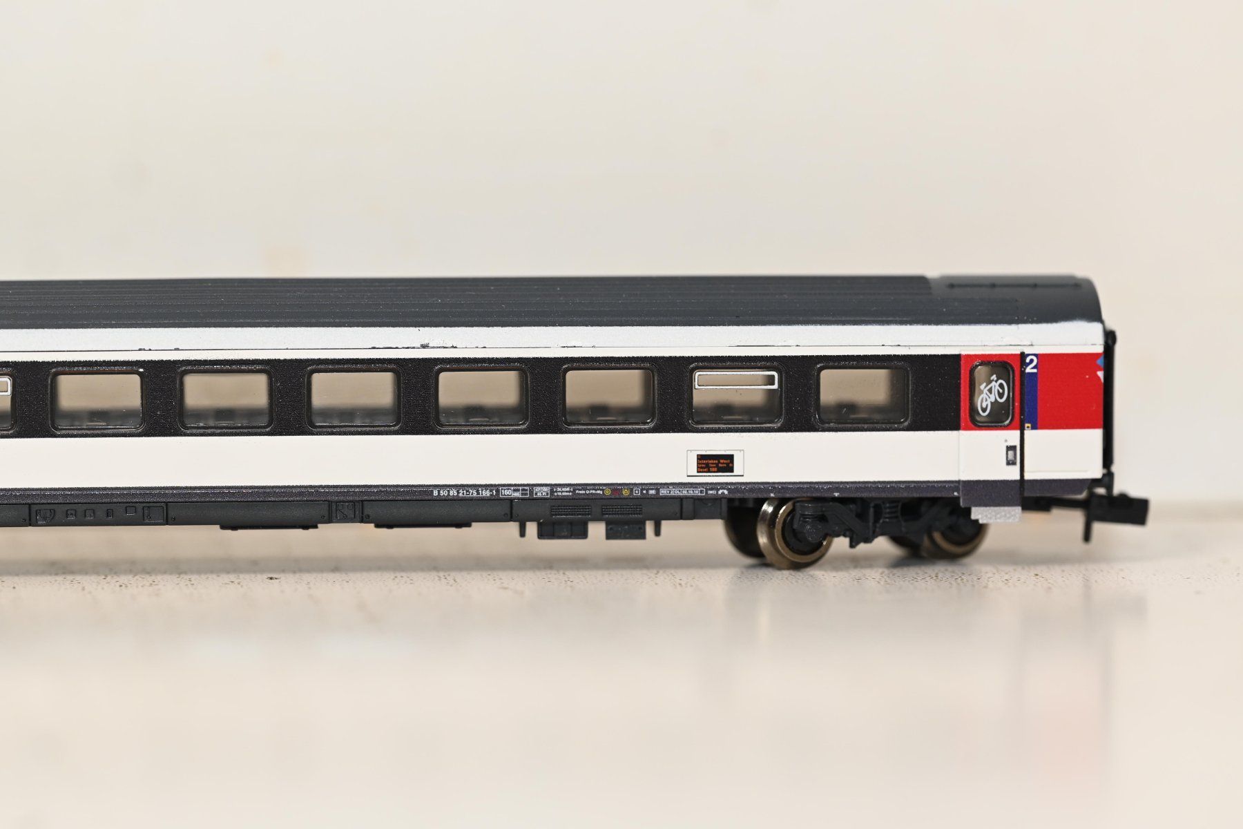 Fleischmann Modelleisenbahnen: SBB IC 2 Kl Fleischmann Spur N mit OVP – Gebraucht aus Laupen ZH von Zmoewe 2