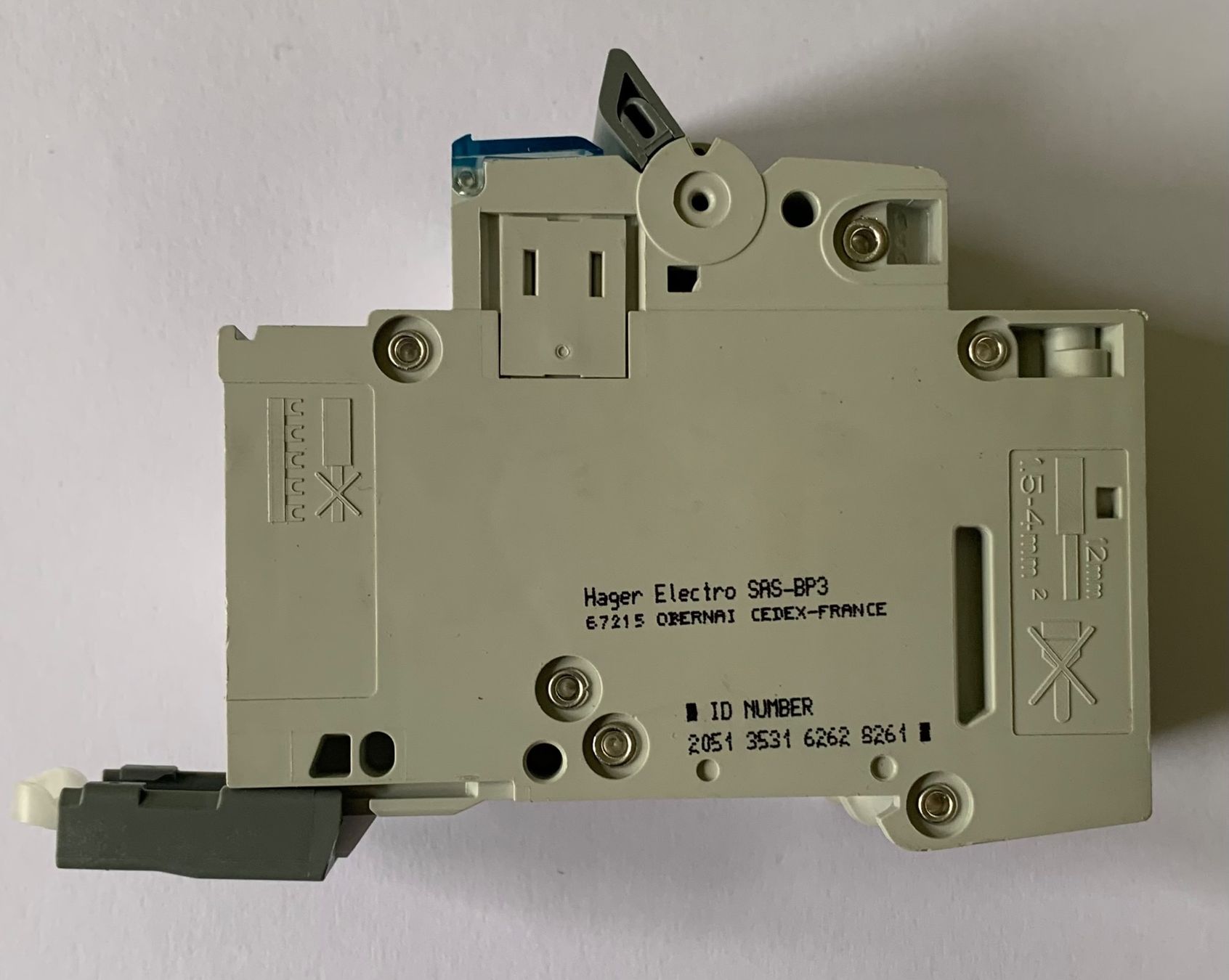 Hager Interruttori: Hager MCS513 C13  13A / 30mA Schutzschalter – Nuovo (secondo la descrizione) da Zürich venduto da Apache4 1