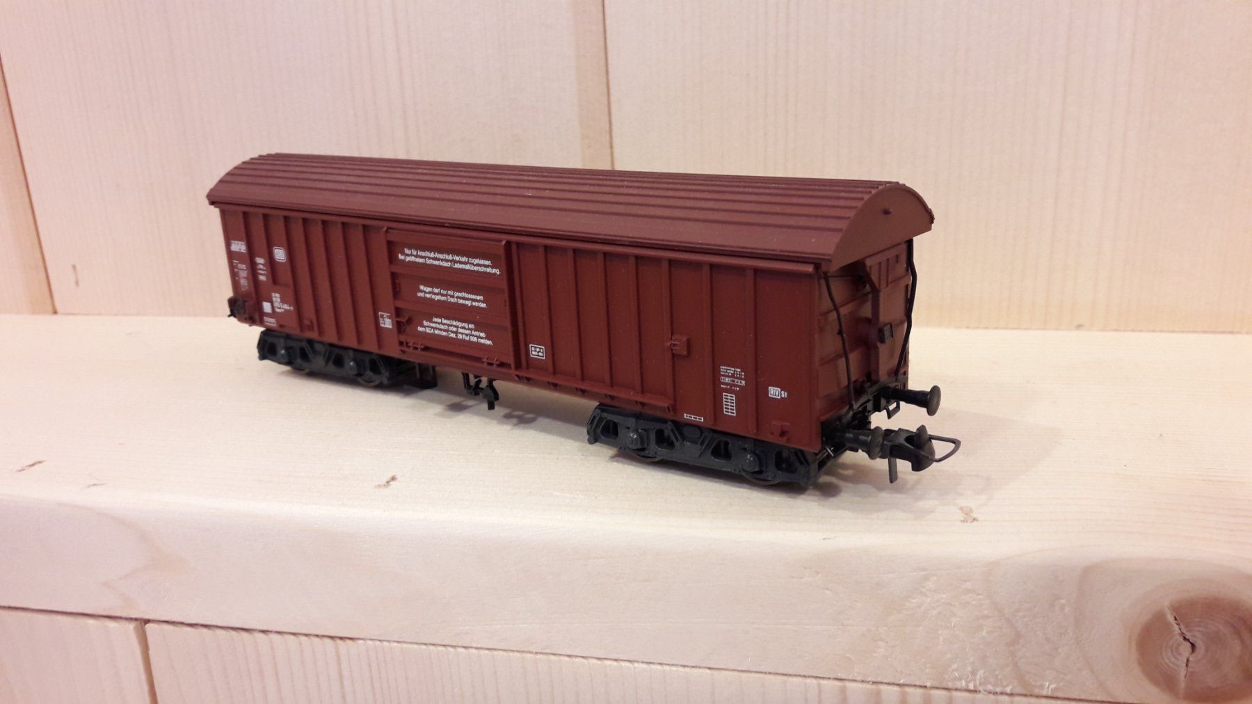 Roco Modellini di ferrovie: Roco HO DC : DB wagon couvert "Taes" – Usato da Buttes venduto da Cafe2005 2