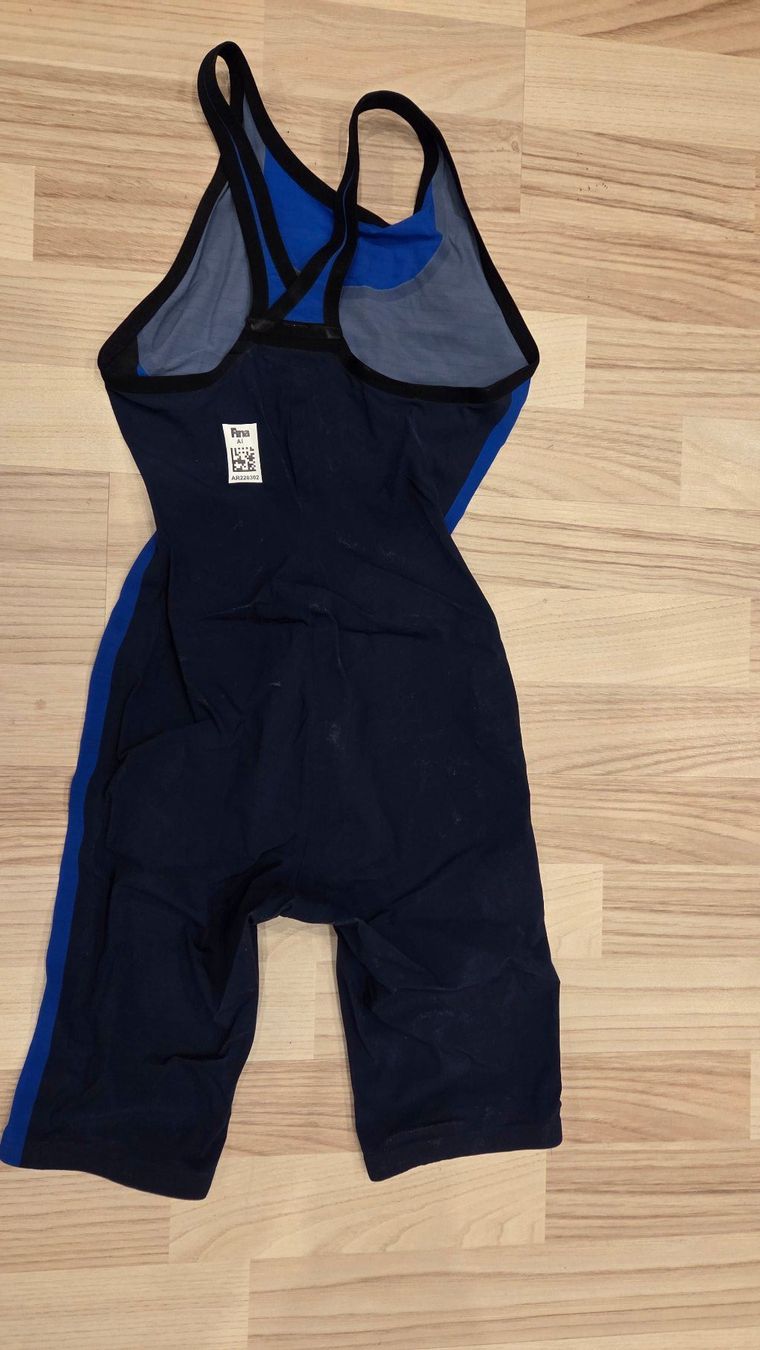 Arena Costumi da bagno & Bikini: Arena Powerskin Carbon Wettkampfanzug – Nuovo (secondo la descrizione) da Roggliswil venduto da Peaceli 1