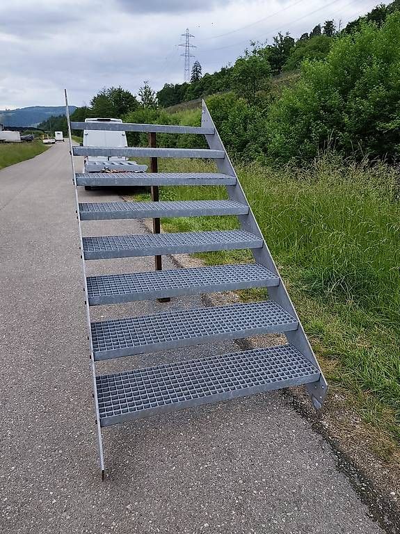 Escaliers: Escalier métallique – D'occasion à Bassecourt par Jumat 1