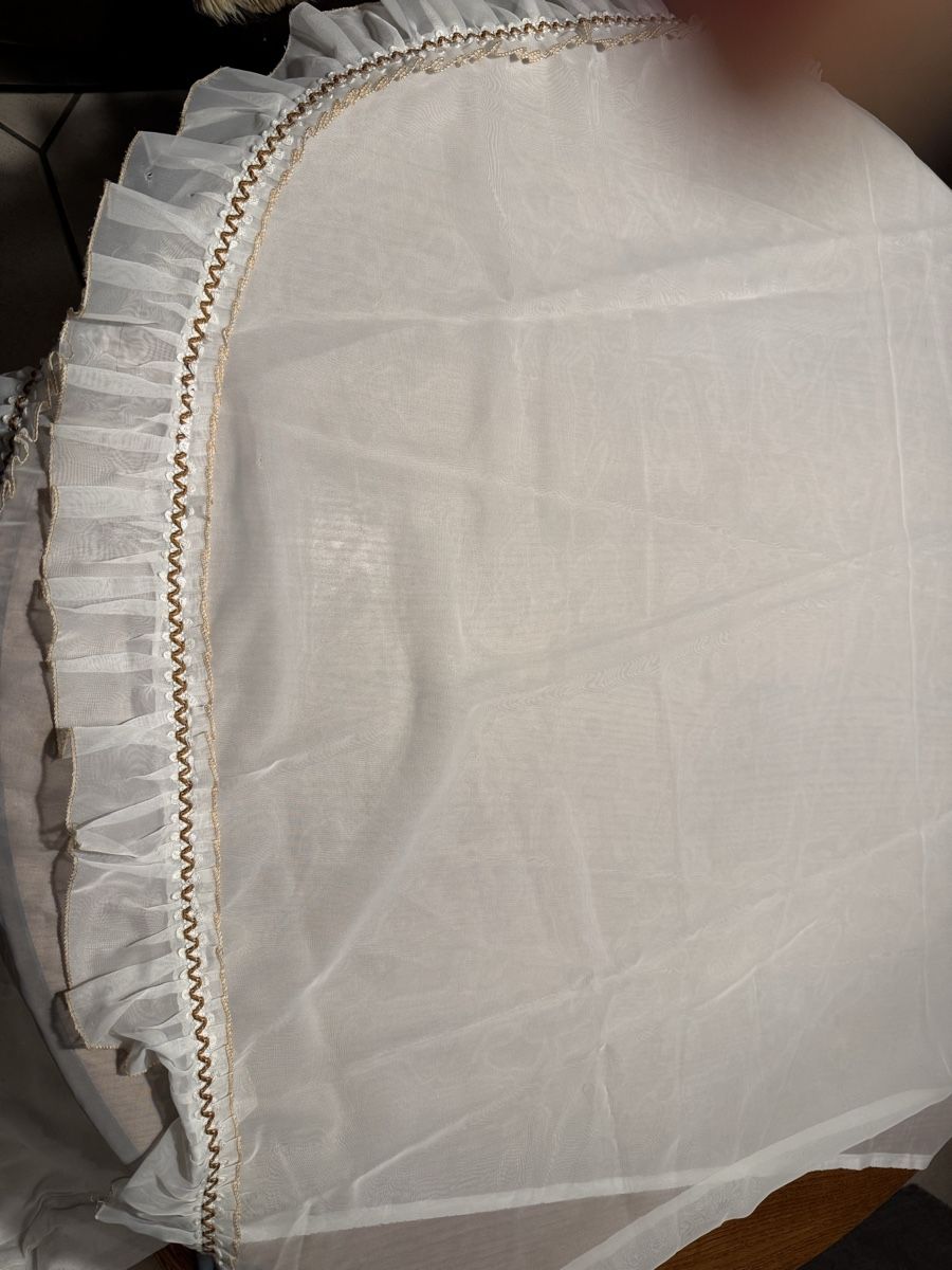 Vorhänge: 1 paire de rideaux avec ambrassent – Gebraucht aus Montsevelier von ber_88db 2