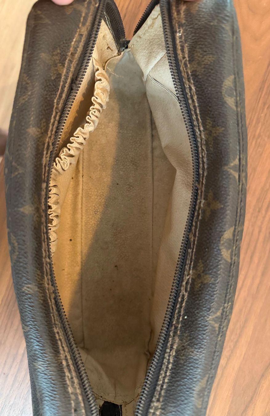 Louis Vuitton Sacs: Louis Vuitton 1990 Trousse with monogram – D'occasion à Zürich par Filo_B 5
