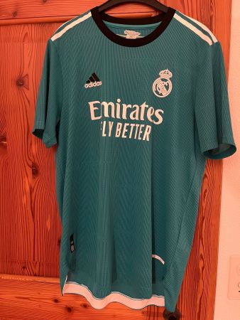 Real Madrid Auswärtstrikot 2021/22 Adidas Gr. L Top!