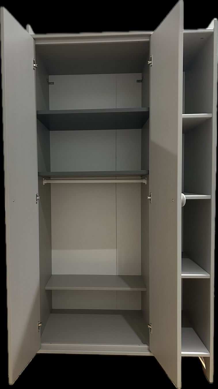 Ikea Armadi: Kinderschrank hellgrau – Usato da Ebmatingen venduto da Chrugeli2002 1