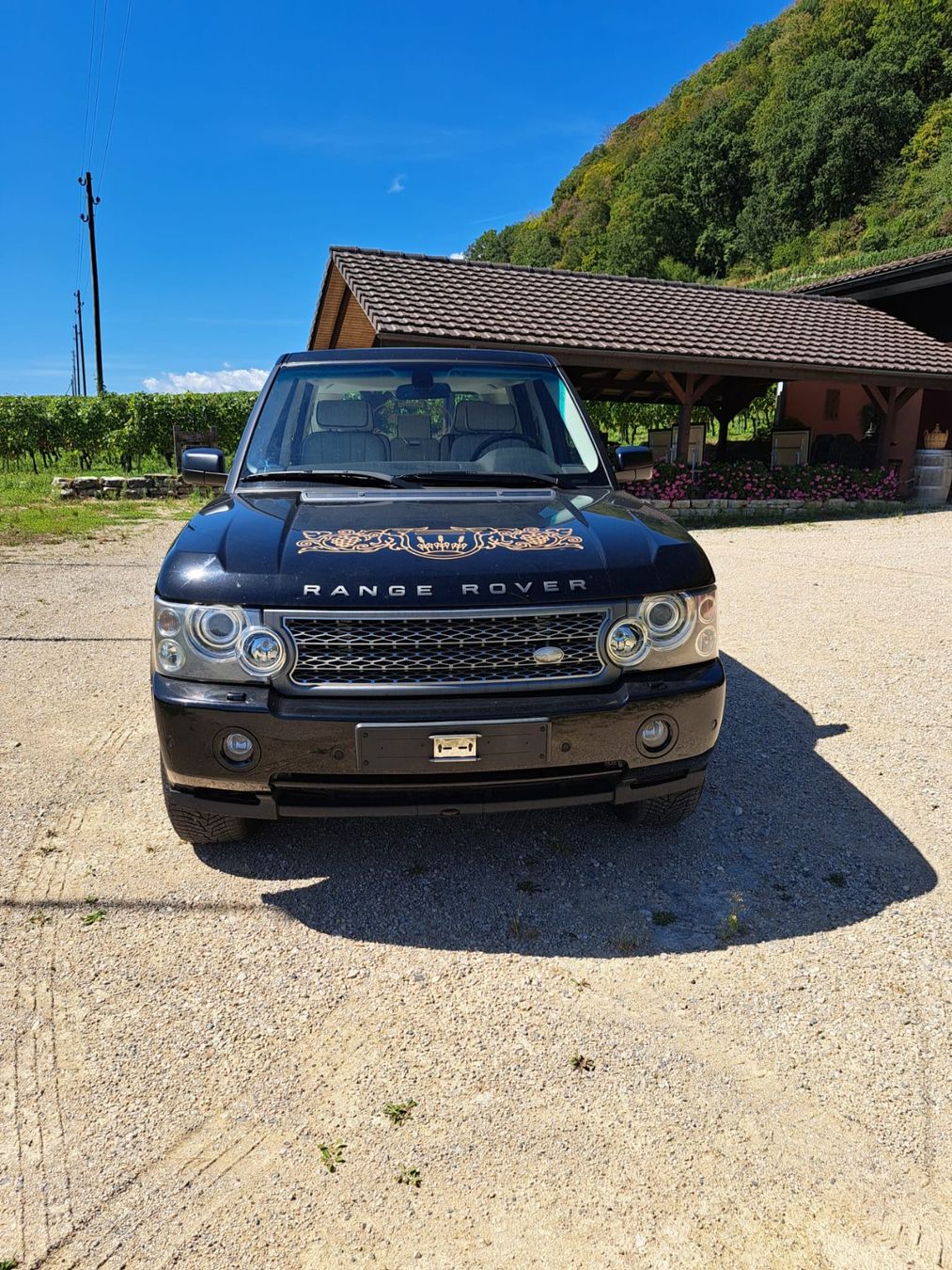 Land Rover Automobili: Geländewagen Range Rover schwarz – Usato da Lyss venduto da fludimus 1