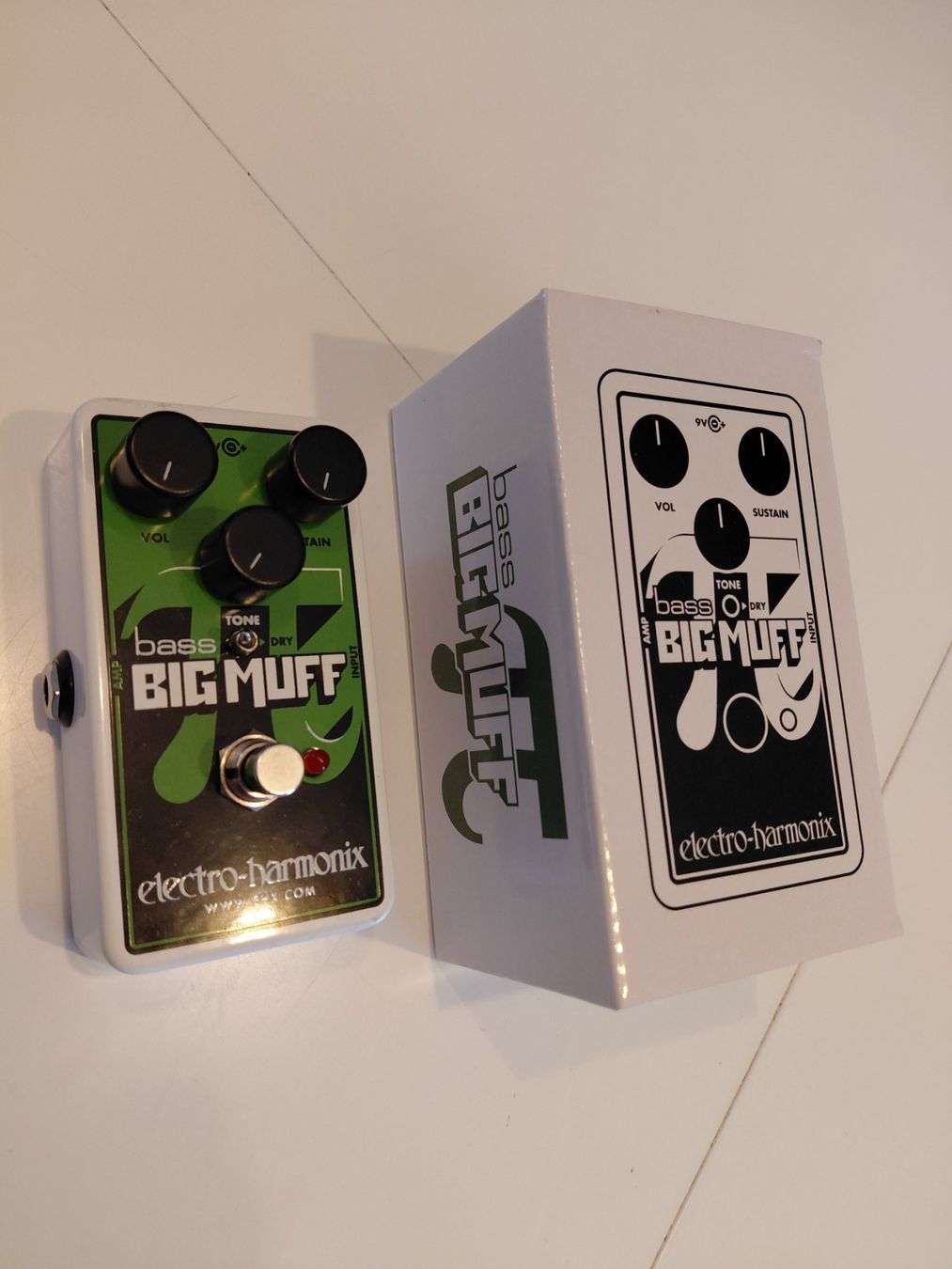 Electro-Harmonix Instruments de musique: EHX Nano Bass Big Muff Pi – D'occasion à Yverdon-les-Bains par auni