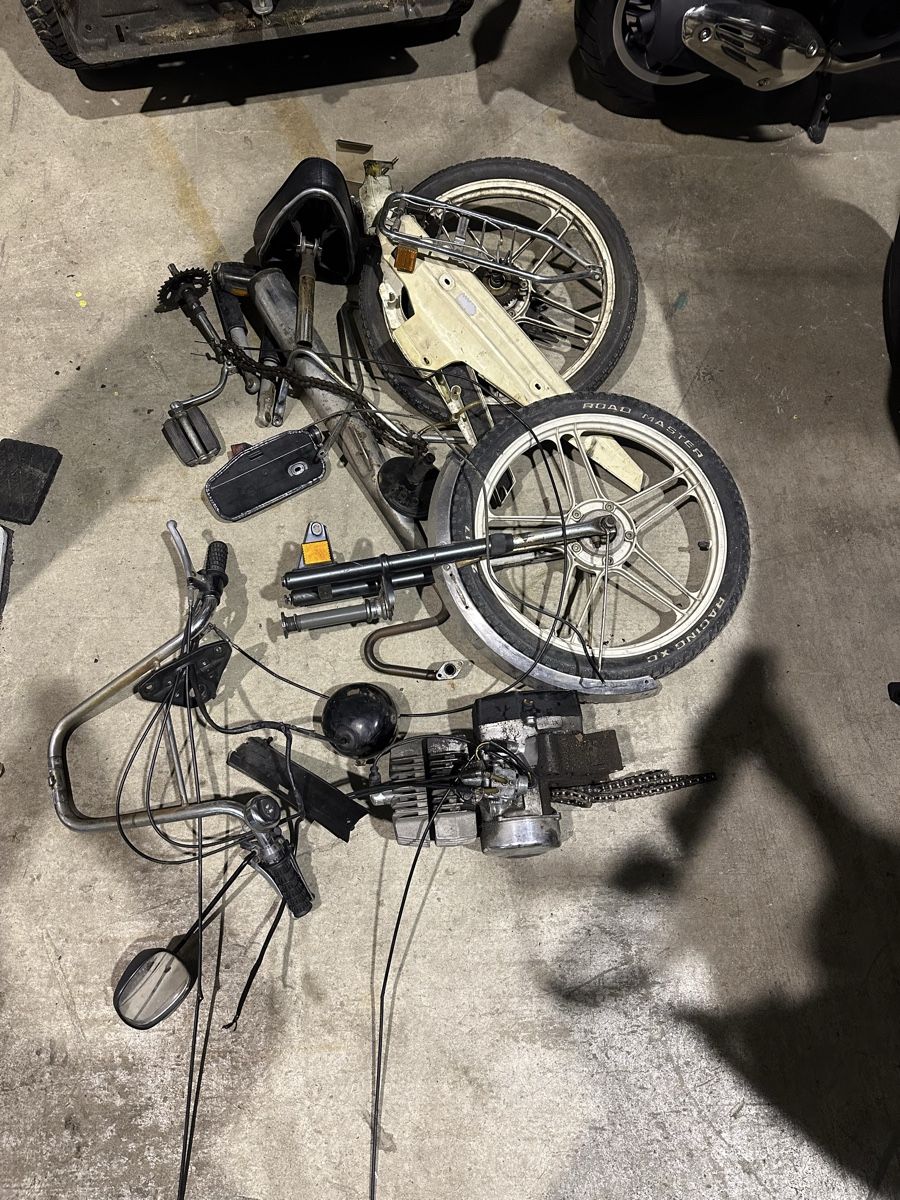Puch Motori: Puch Maxi Motor und Teile ab 499.00 – Difettoso da Liebistorf venduto da motocentergmbh